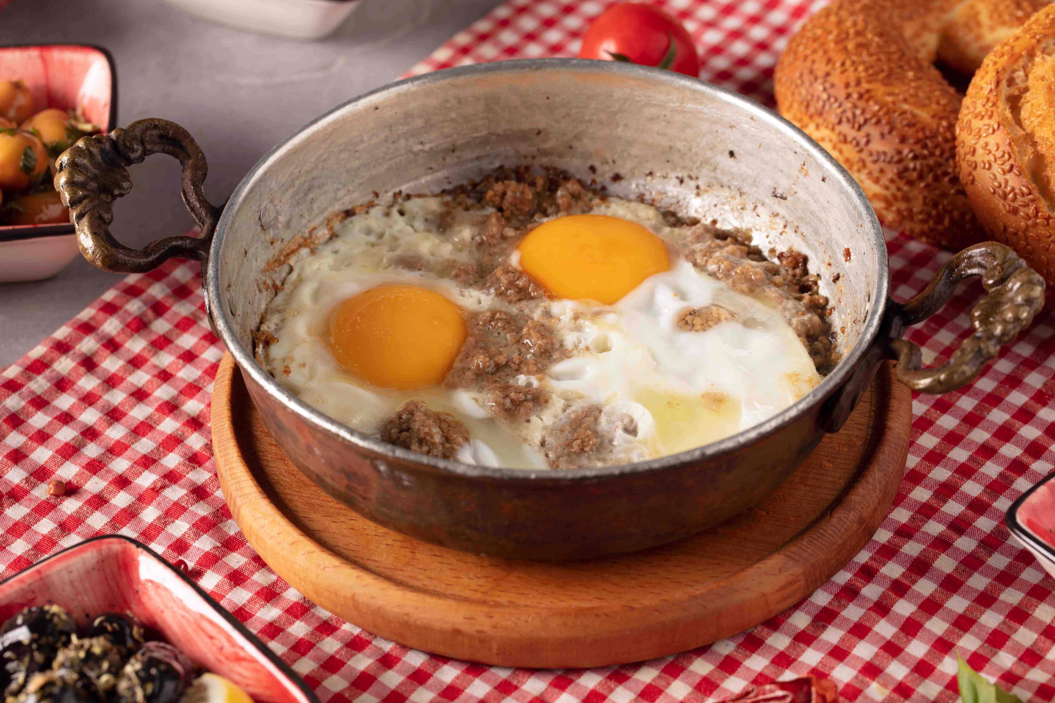 Kıymalı Yumurta